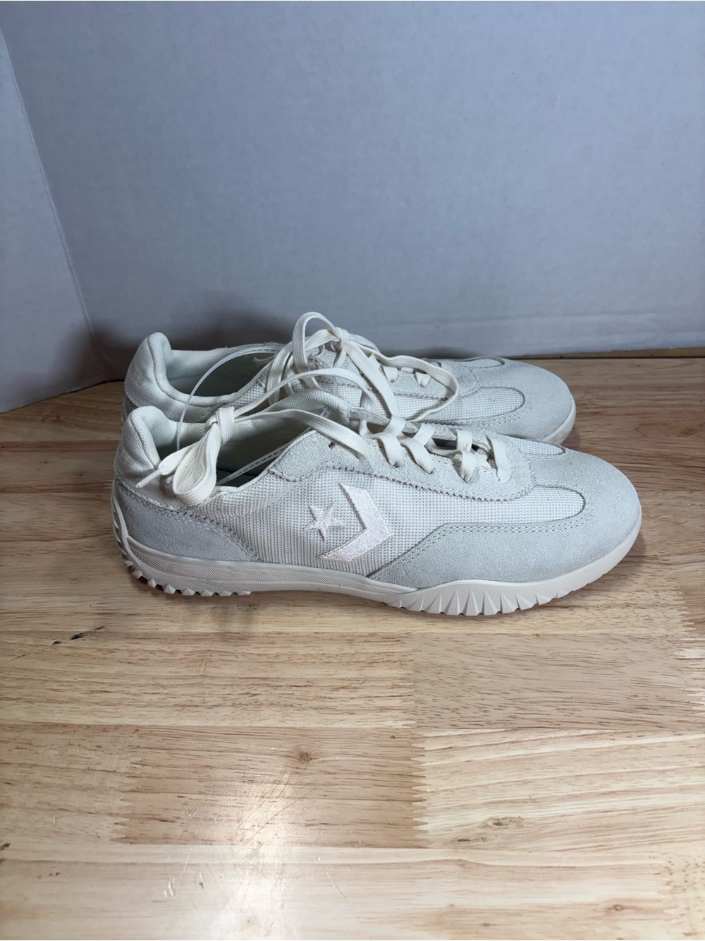 Converse Men's Athletic Sneakers in Off-White/Cream M8/W9.5